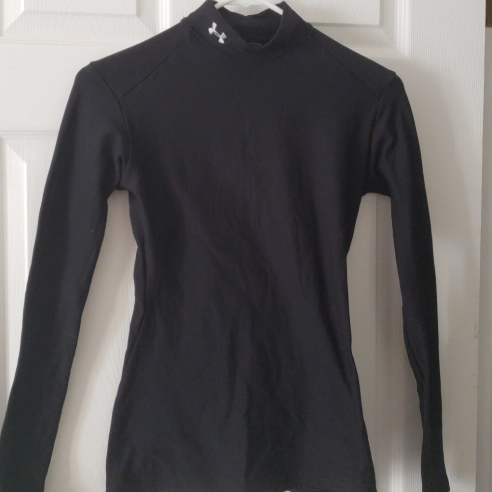 Under Armour cold weather shirt
